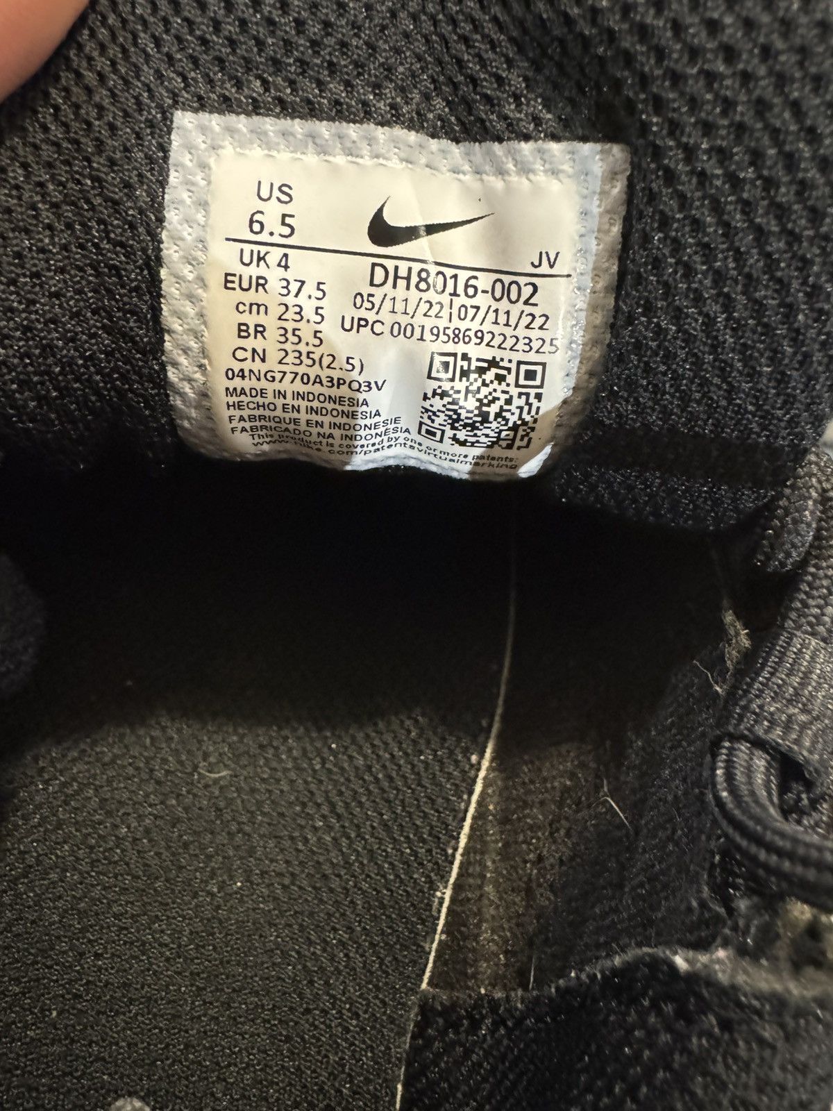 Nike Nike Air Max 97 ‘Triple Black’ Size US 6.5 / EU 39-40 - 8 Thumbnail