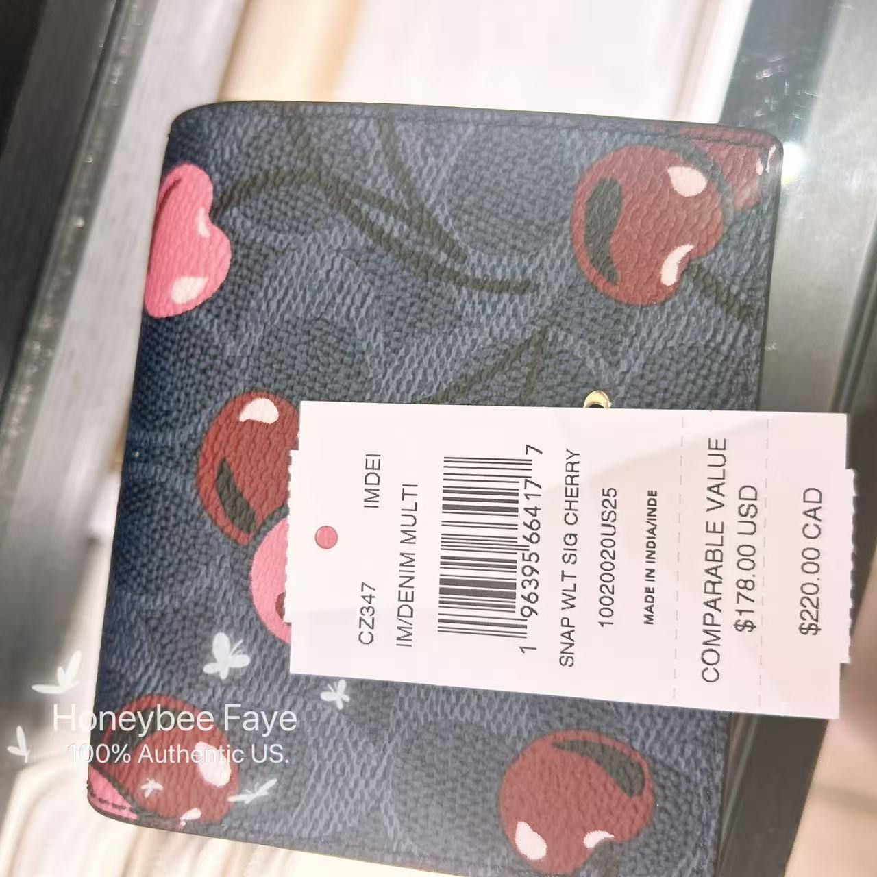 Coach 🍒 Snap Wallet In Signature Canvas With Cherry Print CZ347 Size ONE SIZE - 7 Thumbnail