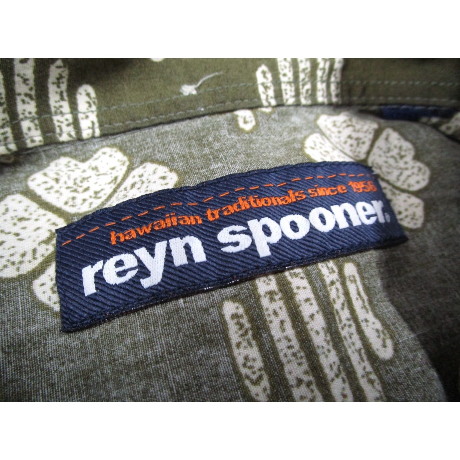 Reyn Spooner REYN SPOONER Shirt Mens Medium Green Button Up Reverse Print Hawaiian Tiki Size US M / EU 48-50 / 2 - 3 Thumbnail