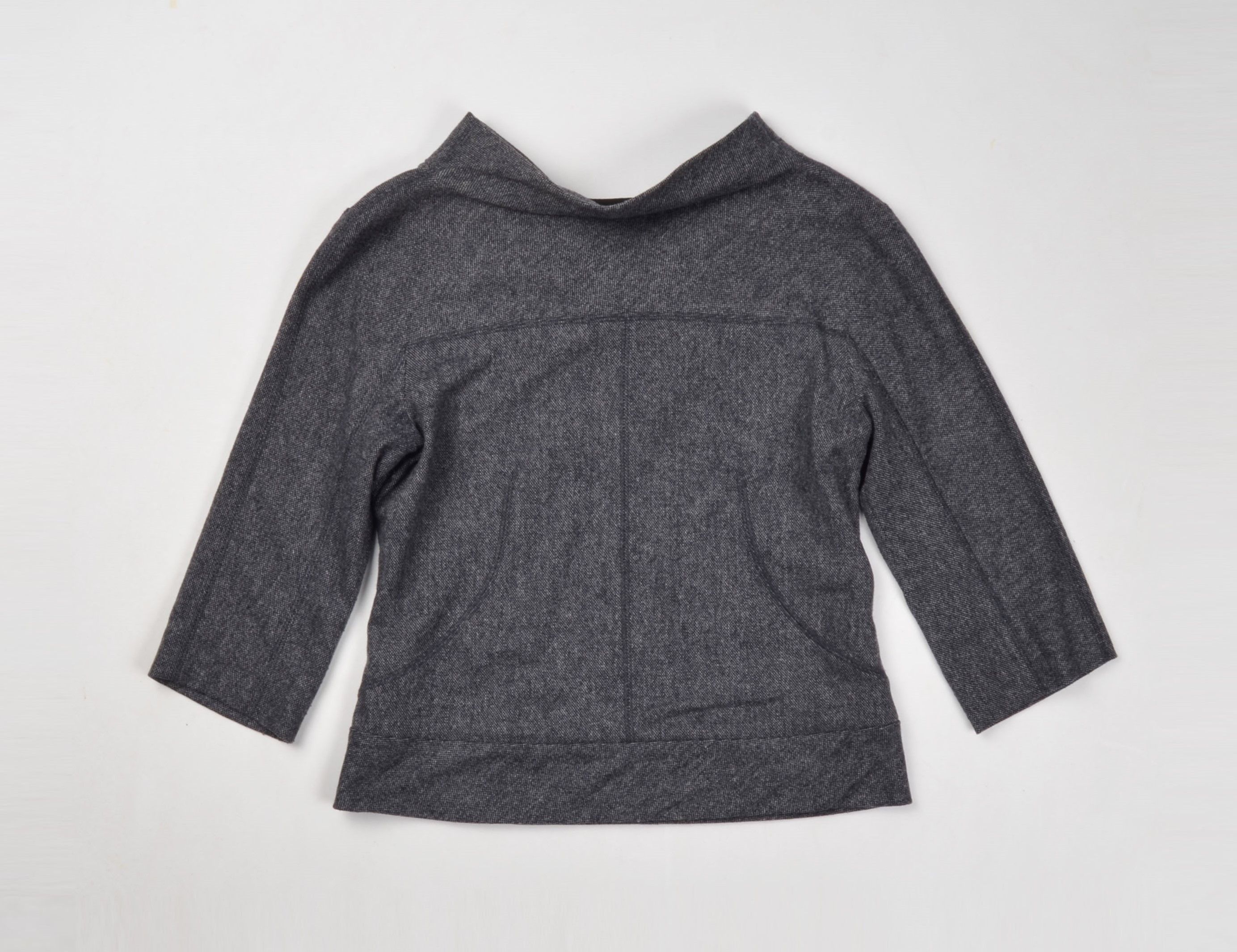 Louis Vuitton Louis Vuitton Paris Wool Blend 3/4 Sleeve Cowl Neck Top Size S / US 4 / IT 40 - 4 Thumbnail