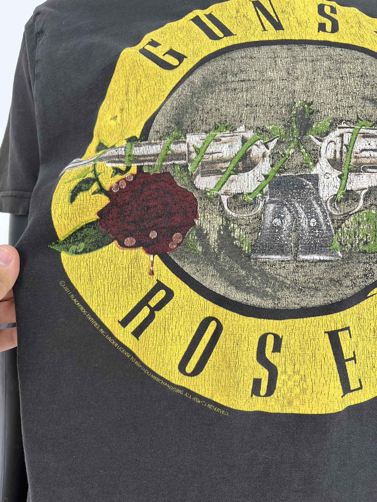 Band Tees × Guns N' Roses × Vintage Vintage Guns N’ Roses 🌹 Big Logo Double Sided T-Shirt Size US XL / EU 56 / 4 - 8 Thumbnail