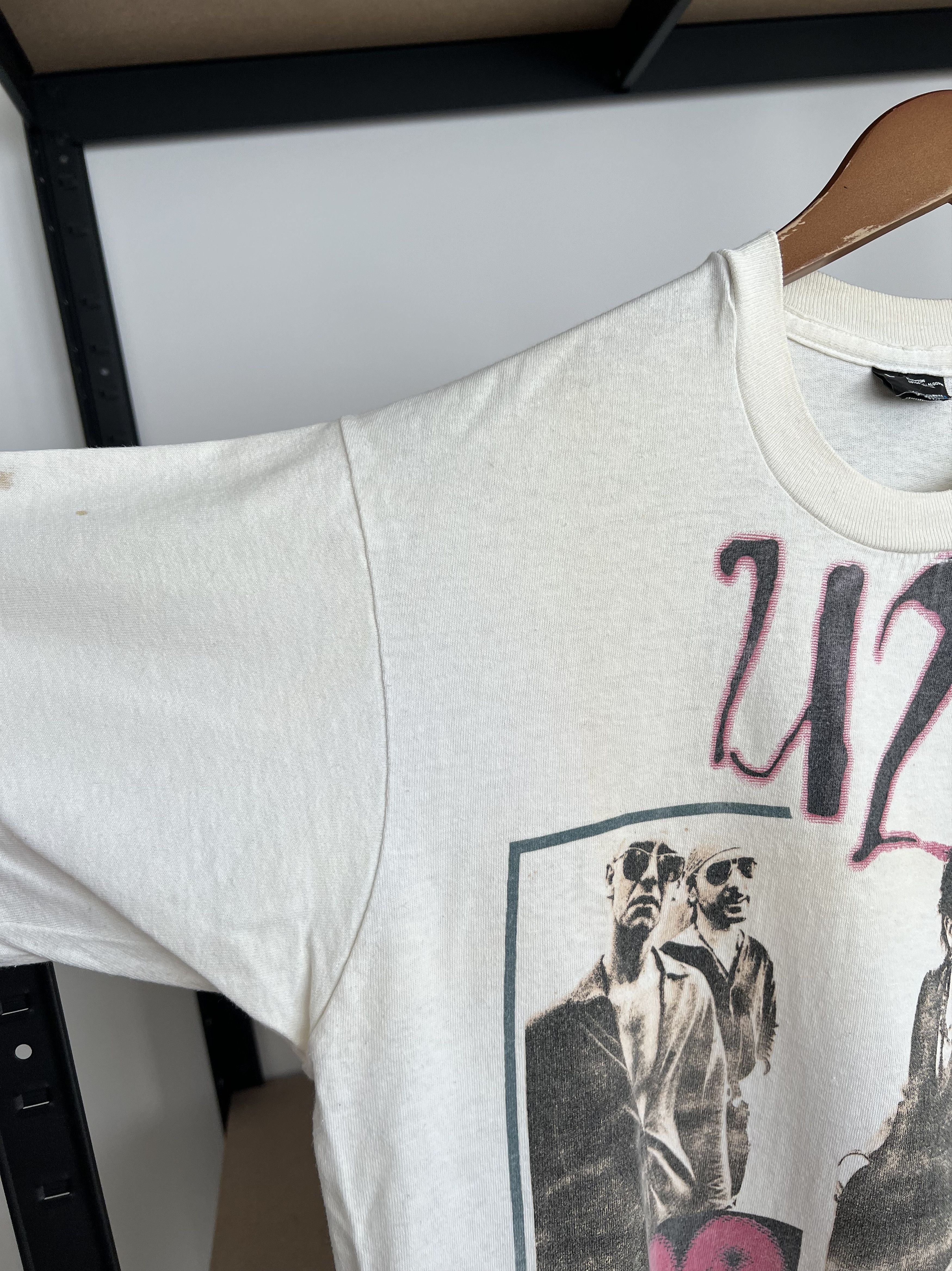 Band Tees Vintage 1992 U2 Zoo Tour White T-shirt Size US L / EU 52-54 / 3 - 13 Thumbnail