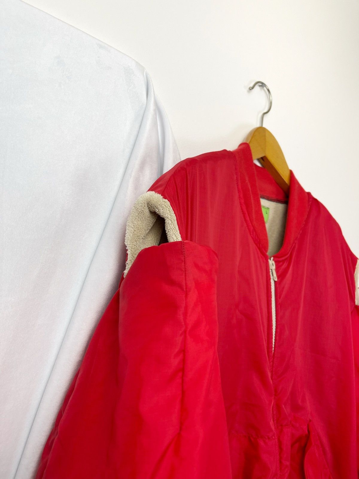 Chorley inuyasha slit faux fur lined bomber jacket rip stop Size US L / EU 52-54 / 3 - 2 Thumbnail