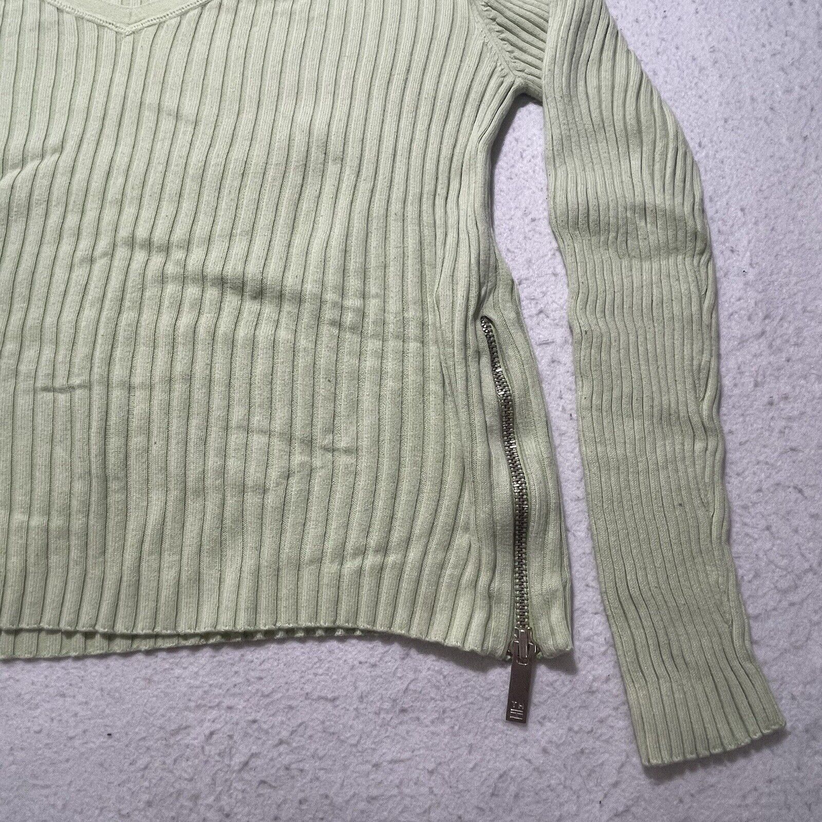 Tommy Hilfiger Tommy Hilfiger V-Neck Pullover Green Sweater Zipper Side Size L / US 10 / IT 46 - 2 Thumbnail