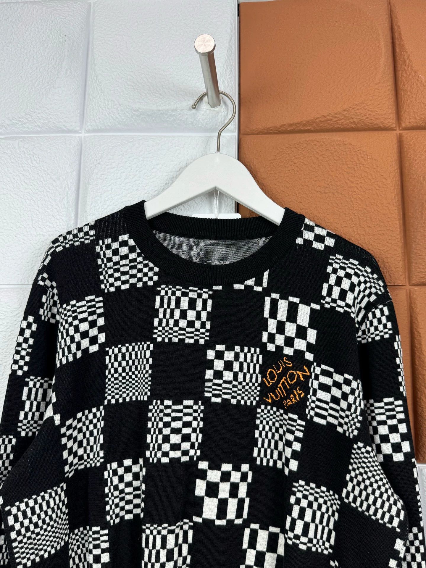 Louis Vuitton LV Black White Damier Knit Sweater S Size US S / EU 44-46 / 1 - 2 Thumbnail