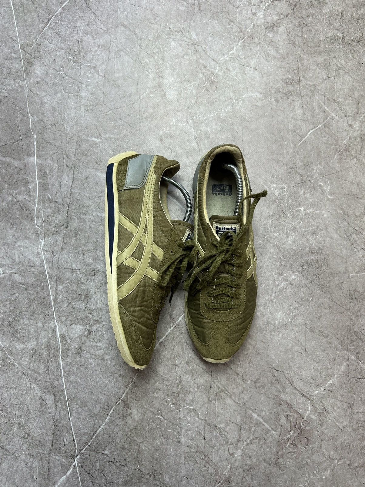 Asics Vintage ASICS Onitsuka Tiger Mexico 66 Sneakers Size US 9 / EU 42 - 7 Thumbnail