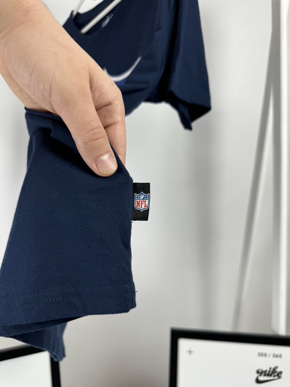NFL Rare NFL Big Logo Tee Size US M / EU 48-50 / 2 - 6 Thumbnail
