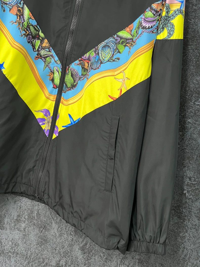 Versace Versace Classic sea creature print jacket Size US M / EU 48-50 / 2 - 5 Thumbnail