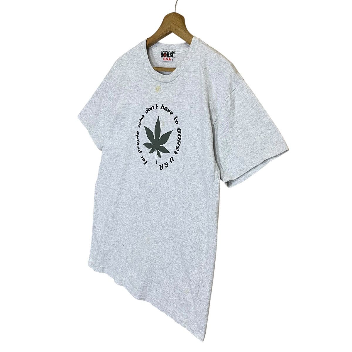 Japanese Brand Vintage 90s Boast Usa Big Logo Shortsleeve Tee Size US S / EU 44-46 / 1 - 3 Thumbnail