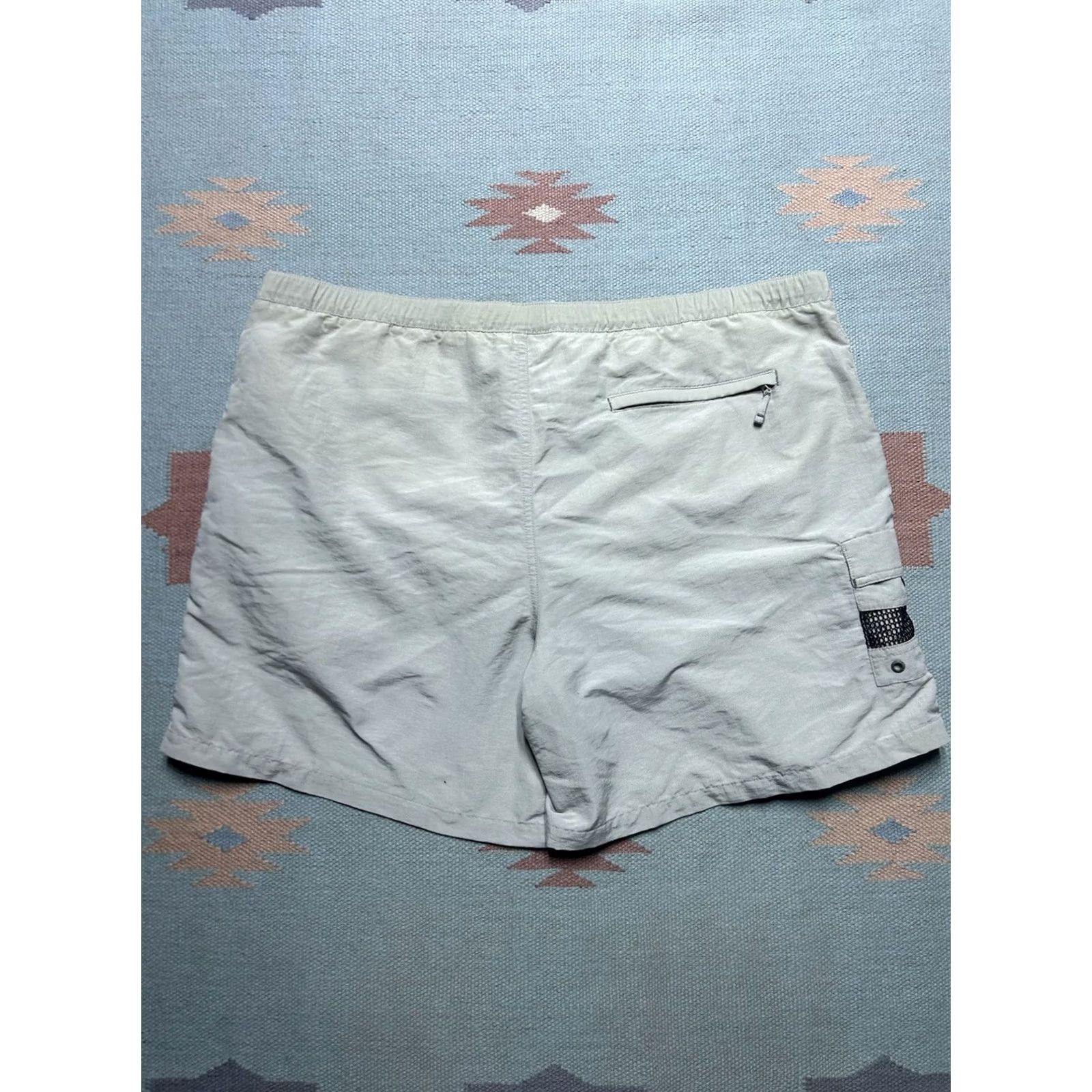 Vintage Columbia Men’s Cargo Belted Nylon Shorts Outdoor Hiking XL Beige 42W 18” Outseam 6.5” Inseam Men’s Clothing Size US 36 / EU 52 - 6 Thumbnail