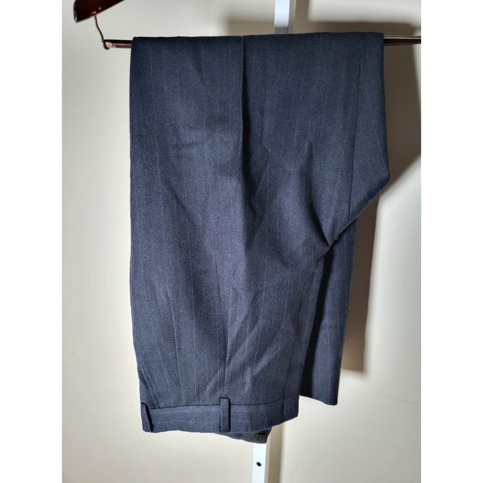 Hart Schaffner Marx Hart Schaffner Marx Suit Flannel Wool Charcoal Striped 2 Piece 44R Jacket Pants 38 Mens Vintage Size 44R - 7 Thumbnail