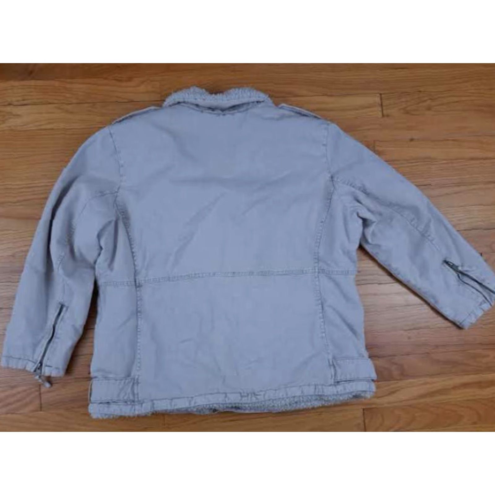 Levi's VINTAGE Levi's White Jeans Faux Fur Insulated Full Zip Bomber Jacket With Belt XL Men Regular Size Jacket Size US 36 / EU 52 - 6 Thumbnail