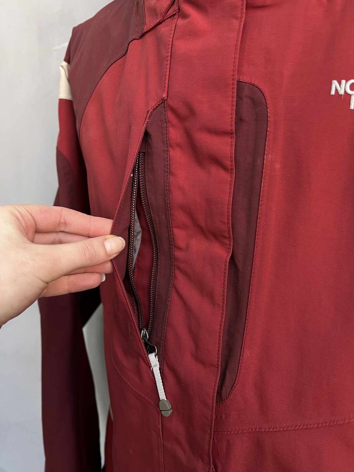 The North Face The North Face Hy Went Red Down Jacket Gore Tex Nylon Size US S / EU 44-46 / 1 - 3 Thumbnail