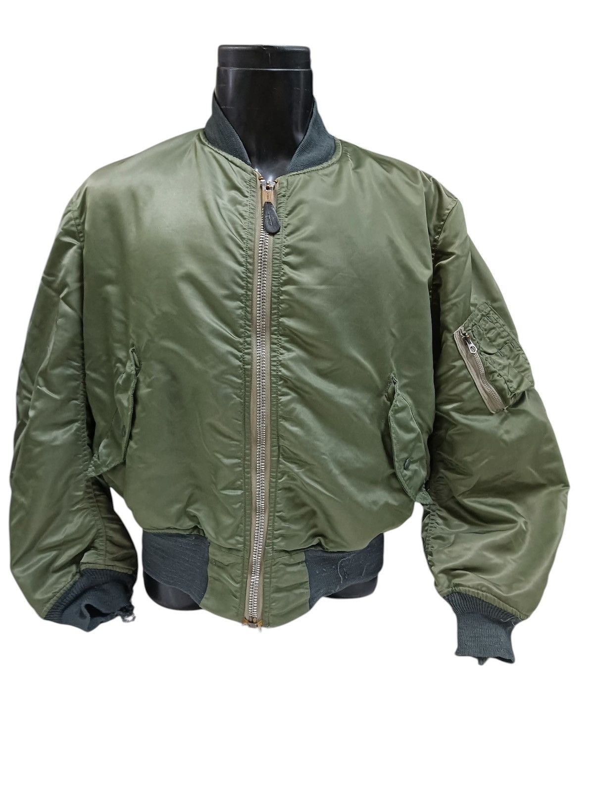 Vintage Vintage Concord Industries USAF MA-1 Flight Jacket Size US XL / EU 56 / 4 - 1 Thumbnail