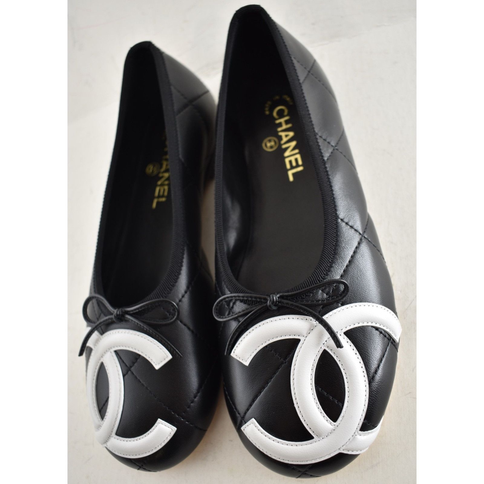 Chanel Chanel Coco Beach Black White XL Logo Ballet Flat 38.5 Size US 8.5 / IT 38.5 - 19 Thumbnail