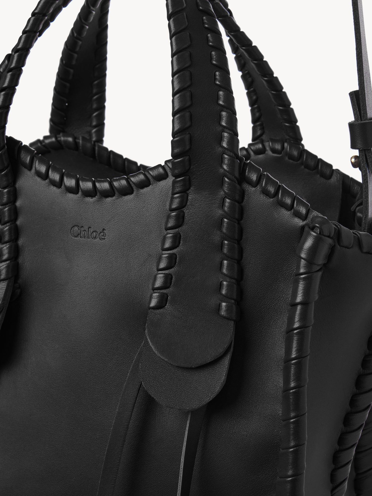 Chloe o1loc1c0325 Size: OS / CHC23 Mony Small Tote Bag in Black Size ONE SIZE - 4 Thumbnail