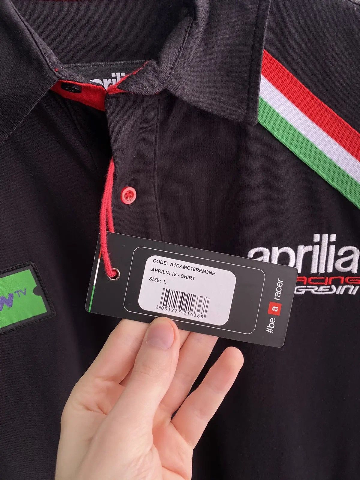 Vintage Vintage Aprilia Moto Racing Team Michelin Polo Shirt Size US L / EU 52-54 / 3 - 8 Thumbnail