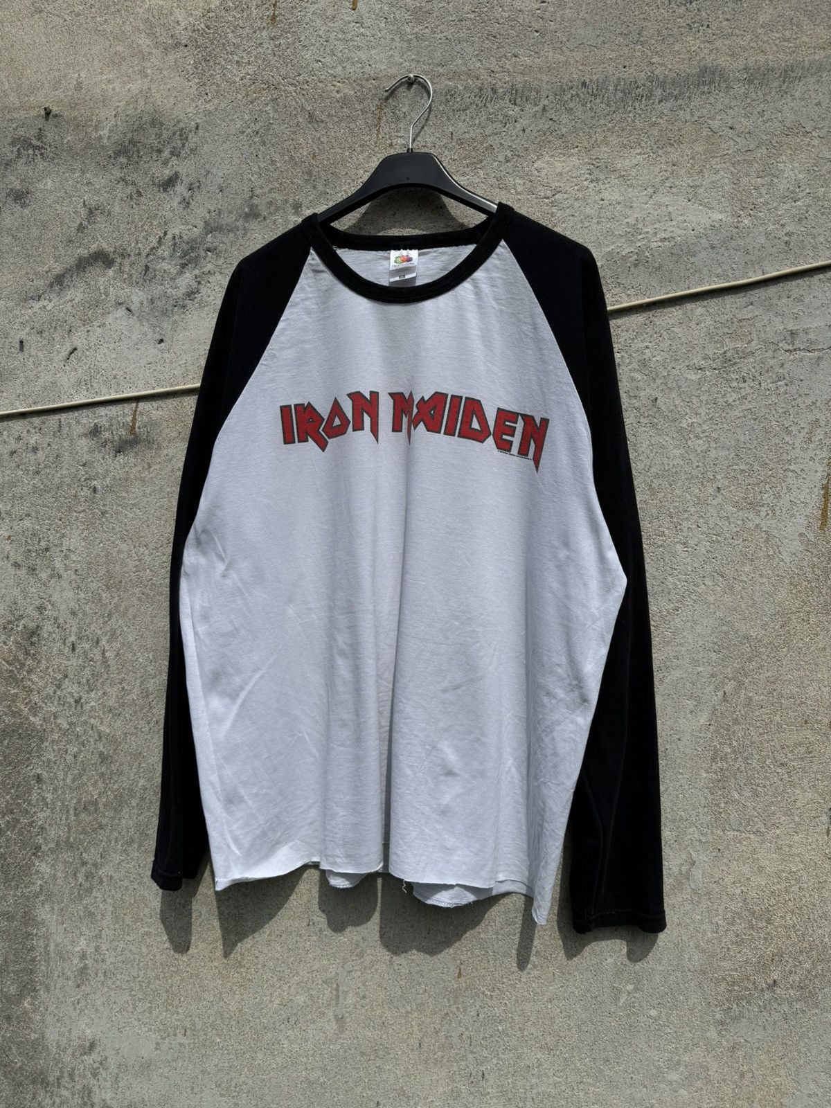 Iron Maiden 2014 Iron Maiden Vintage Raglan Cropped Longsleeve Metal Size US XL / EU 56 / 4 - 9 Thumbnail