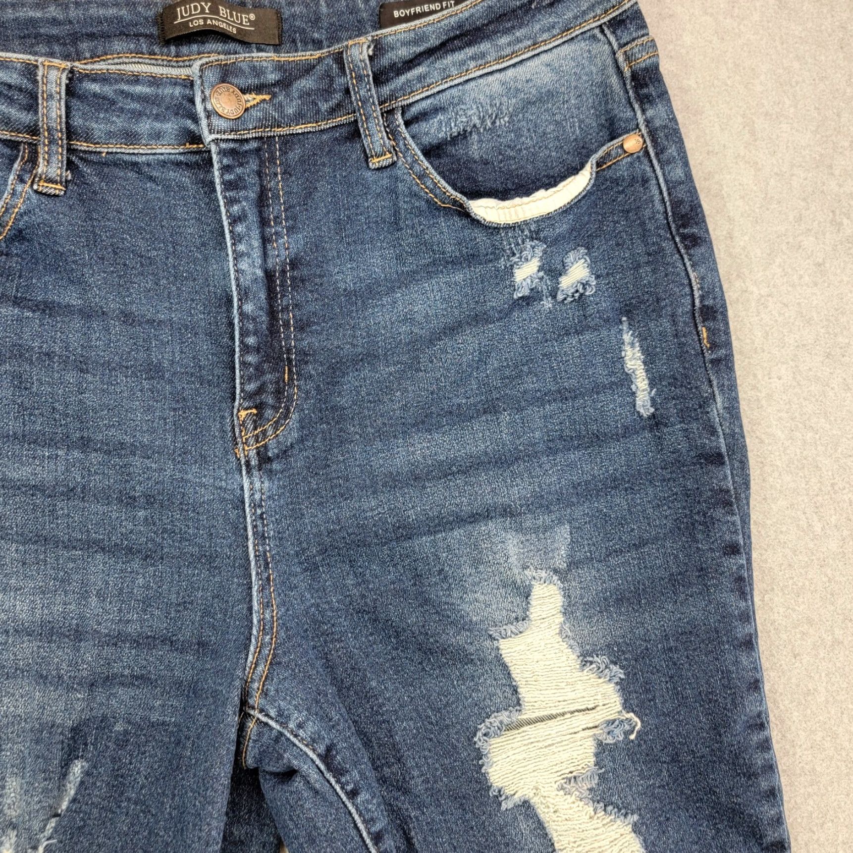 Vintage Judy Blue jeans Womens Size 15/32 Boyfriend Fit Distressed Style JB88220 Jeans Distressed Women Size 36" / US 14 / IT 50 - 3 Thumbnail