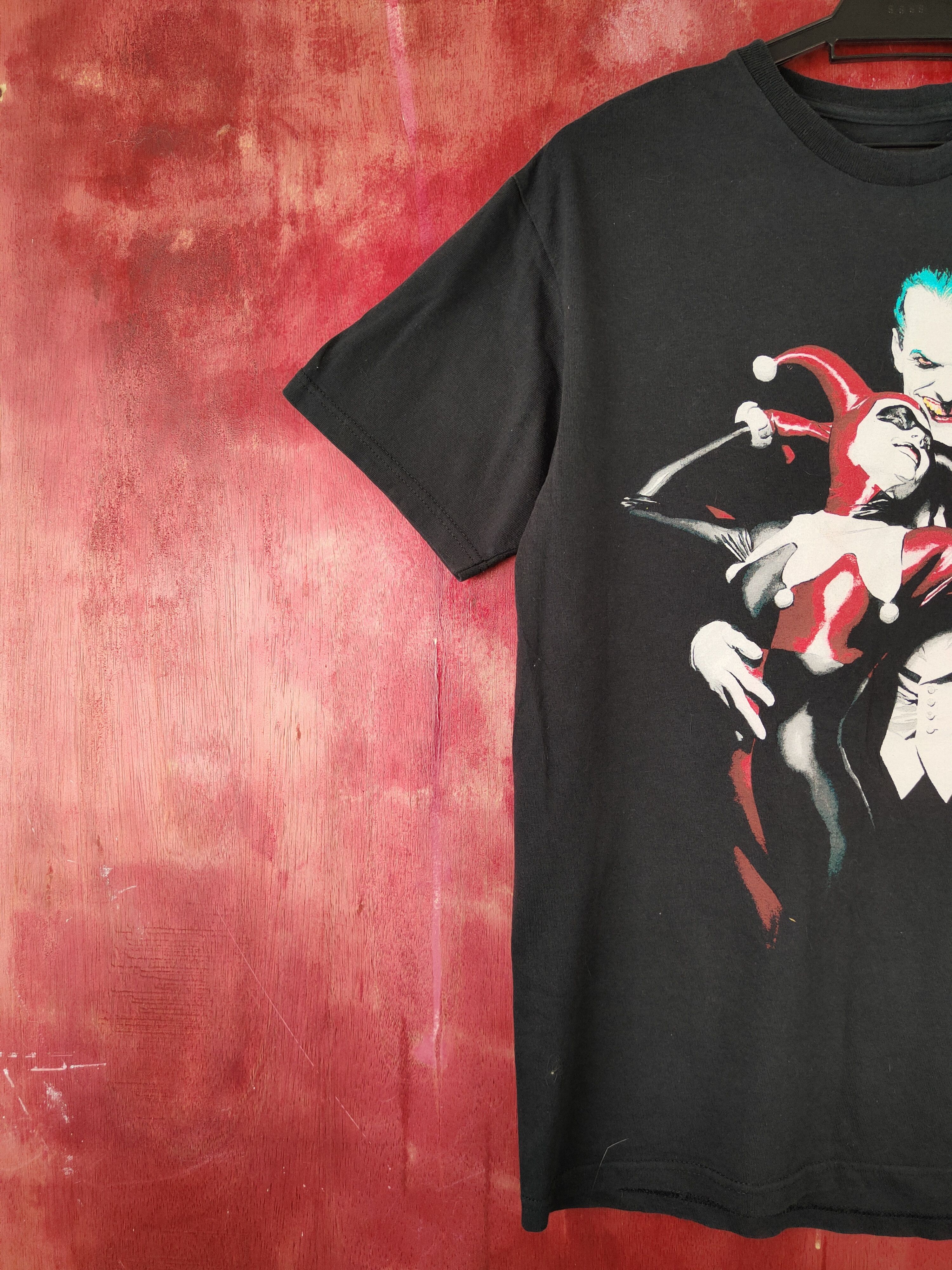 DC Comics × Vintage Batman Black Short Sleeve T-shirts #S2293 Size US M / EU 48-50 / 2 - 4 Thumbnail