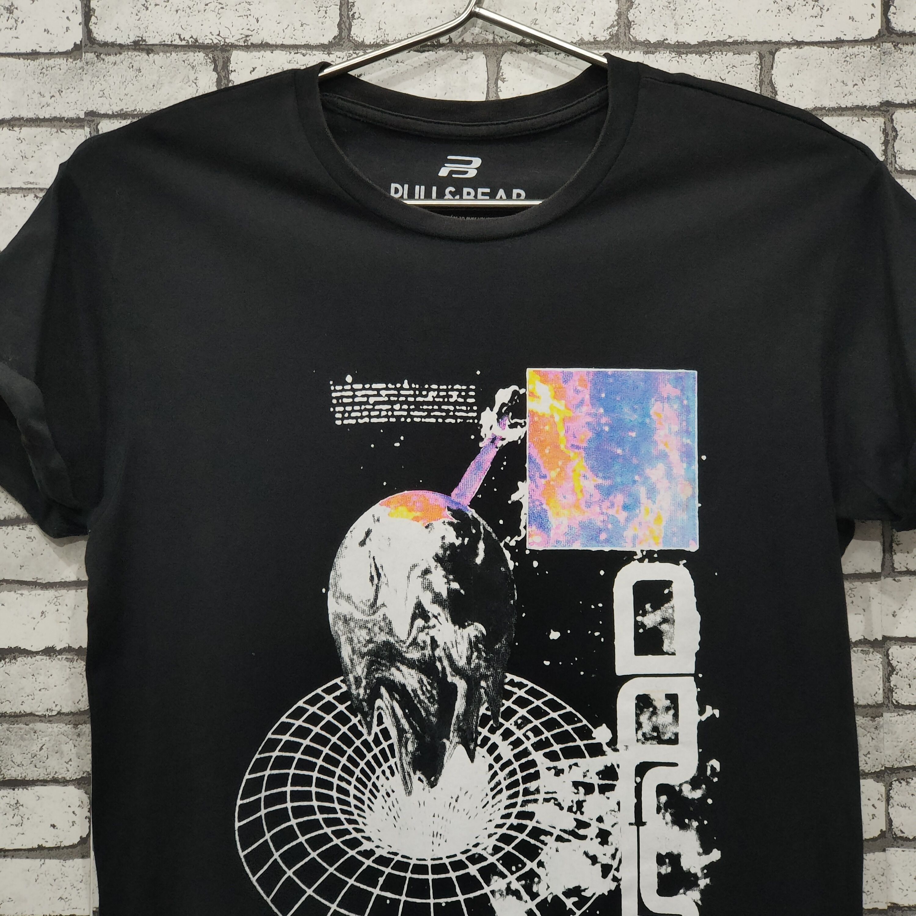 Pull & Bear 🔥Pull & Bear t-shirt Size US S / EU 44-46 / 1 - 2 Thumbnail