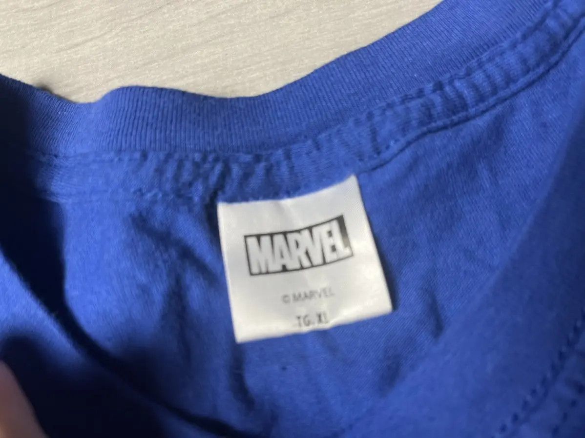 DC Comics Marvel comics T-shirt captain America size XLarge Size US XL / EU 56 / 4 - 4 Thumbnail
