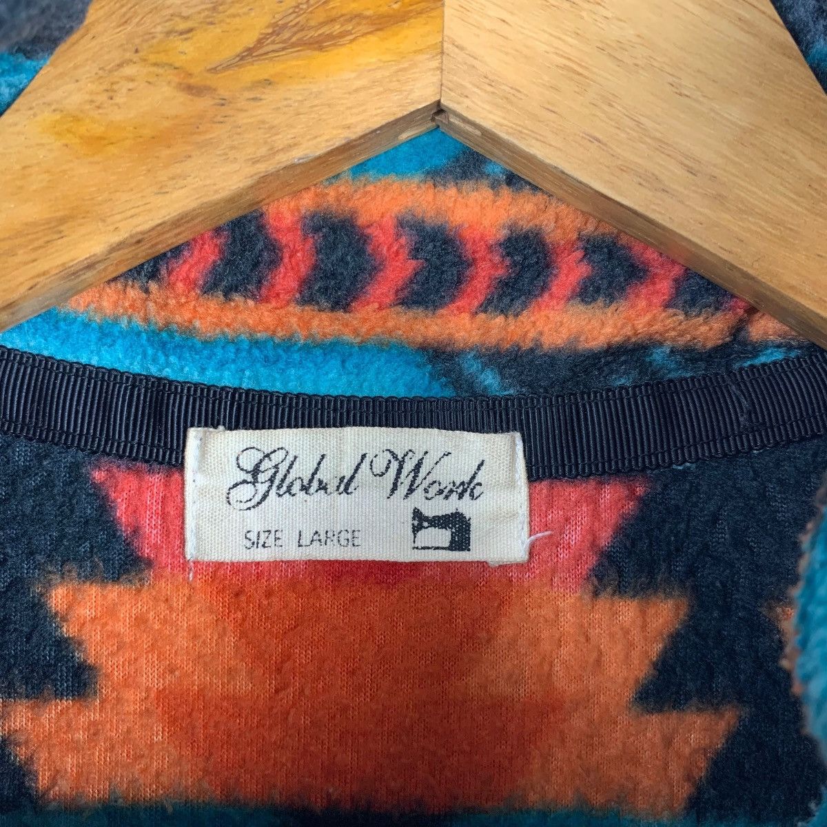 Global Work × Japanese Brand GLOBAL WORK Japanese Brand Native Navajo Design Vest Jacket Size US L / EU 52-54 / 3 - 4 Thumbnail