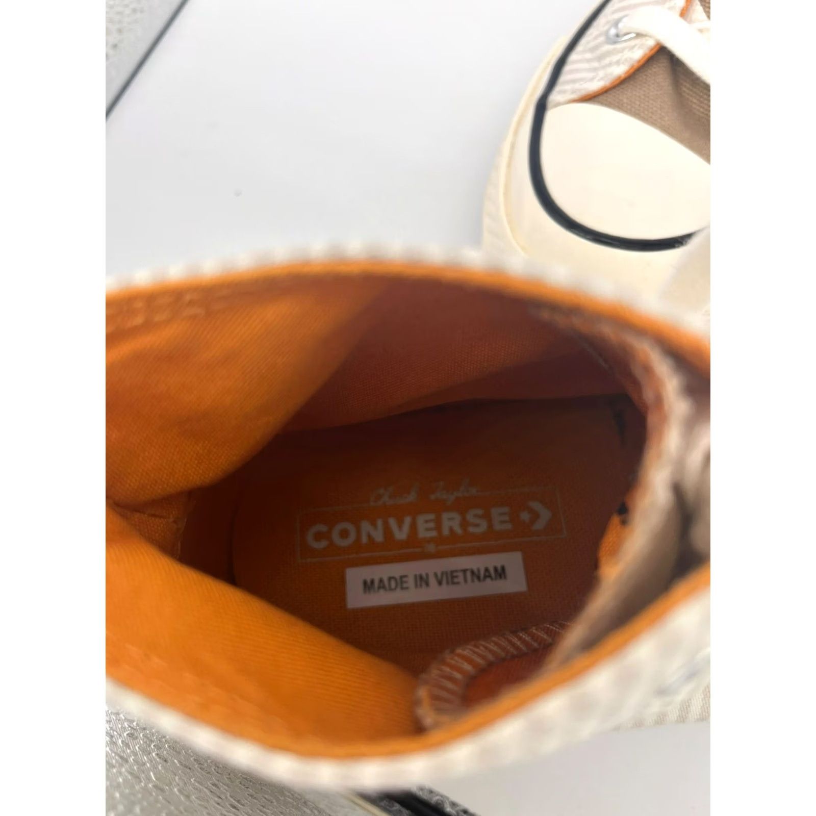 Converse VINTAGE Converse Chuck 70 Sneaker Womens 8.5 White Stripe Sneakers 2840 Size US 9 / IT 39 - 7 Thumbnail