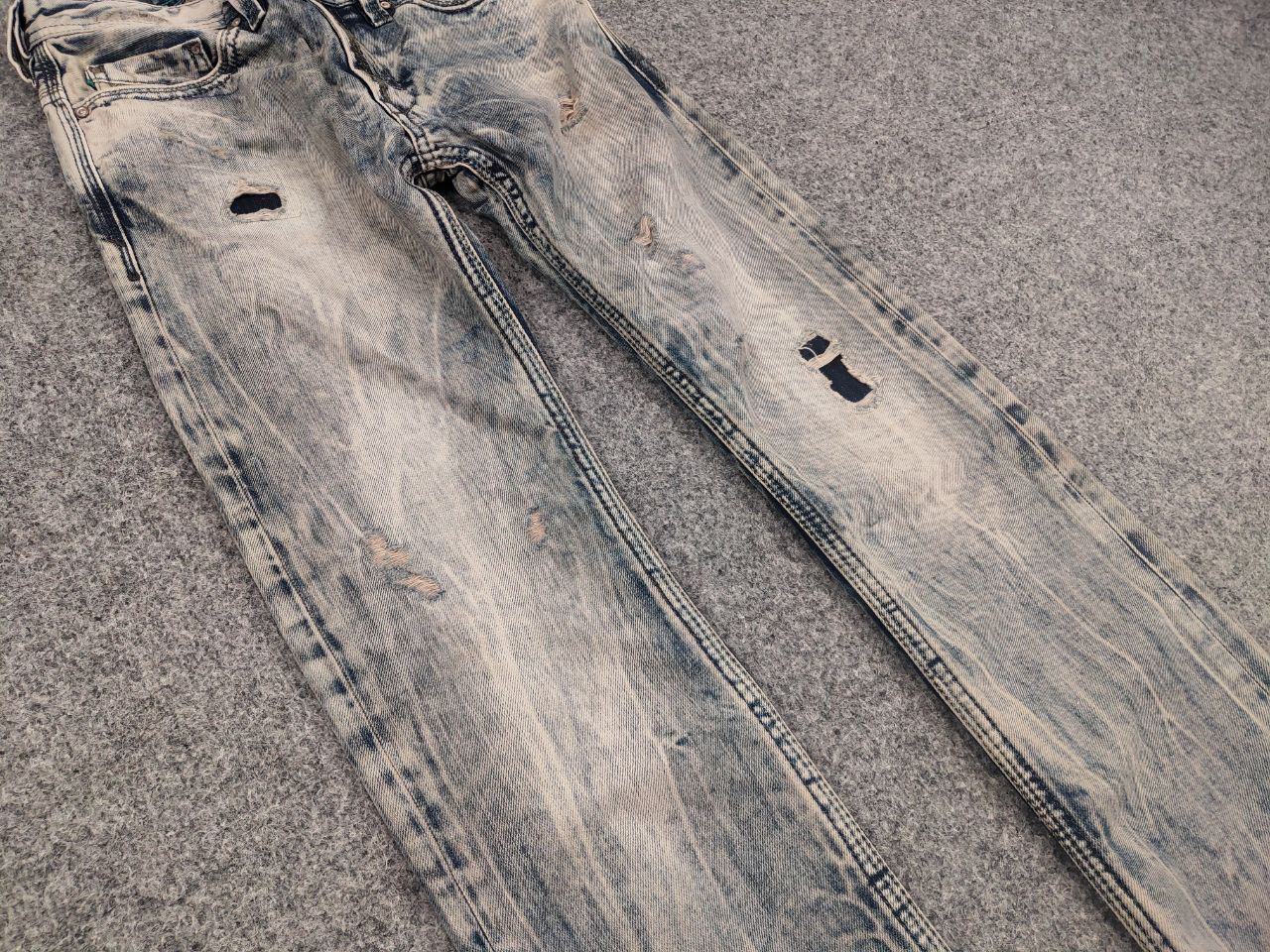 Diesel Diesel Thanaz Vintage Washed Distressed Denim Jeans l.g.b. Size US 30 / EU 46 - 9 Thumbnail
