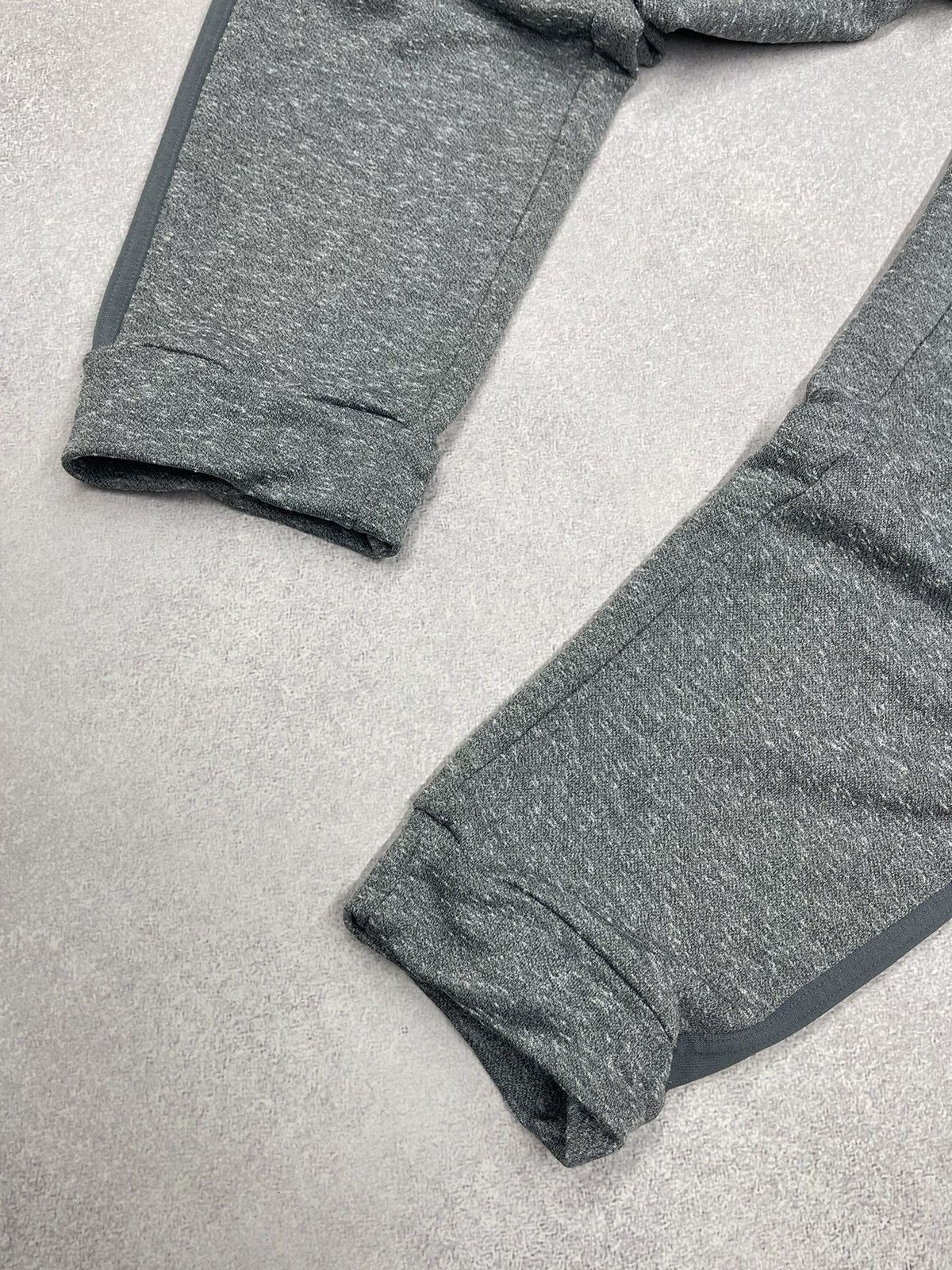 Nike Mens Nike Training Grey Sweatpants Drill Y2K ACG TN Size M Size US 32 / EU 48 - 5 Thumbnail