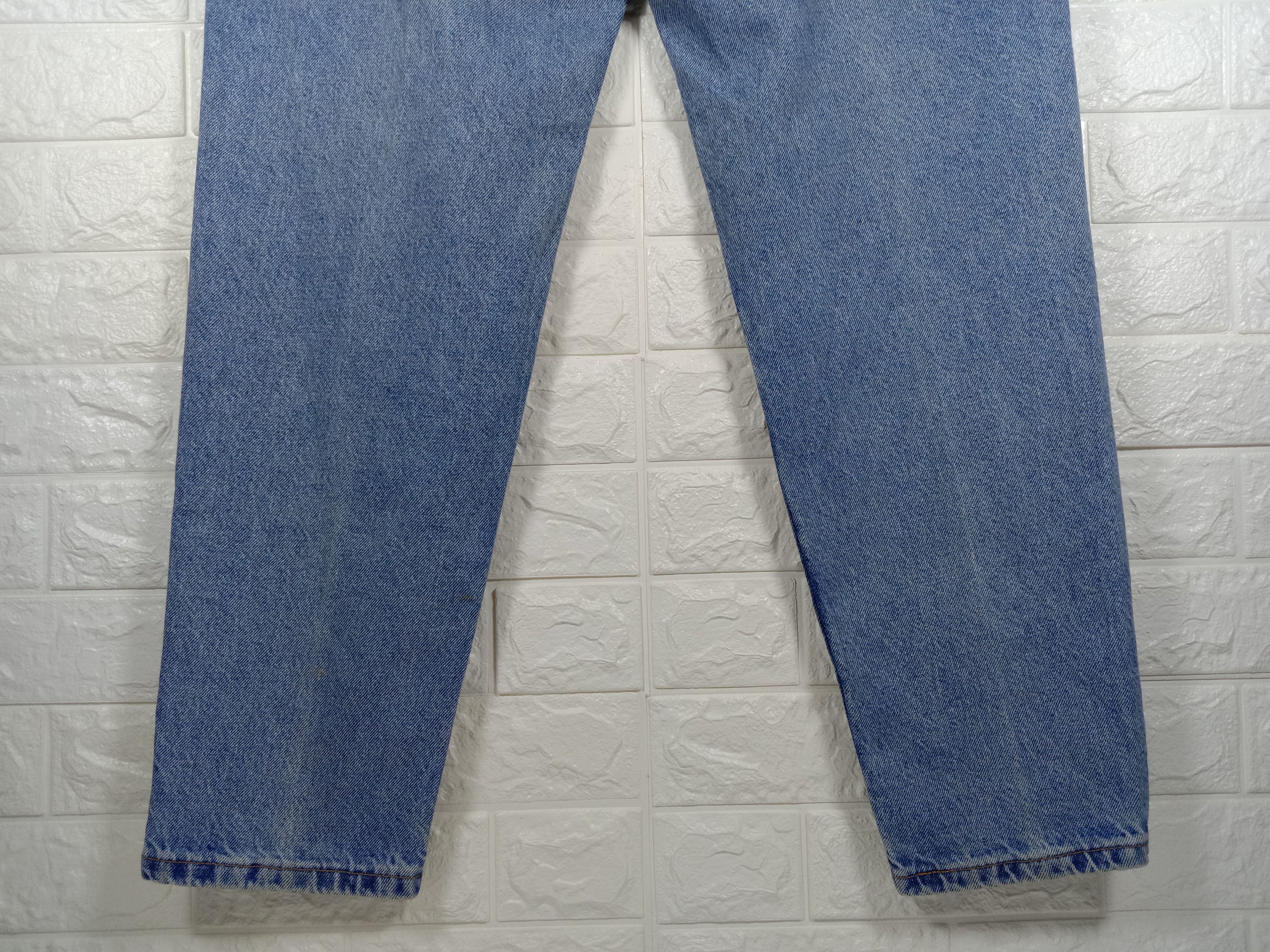 Levi's Vintage 90s Levi's 521 Jeans Blue Wash Tapered Fit Denim Size 33" - 8 Thumbnail