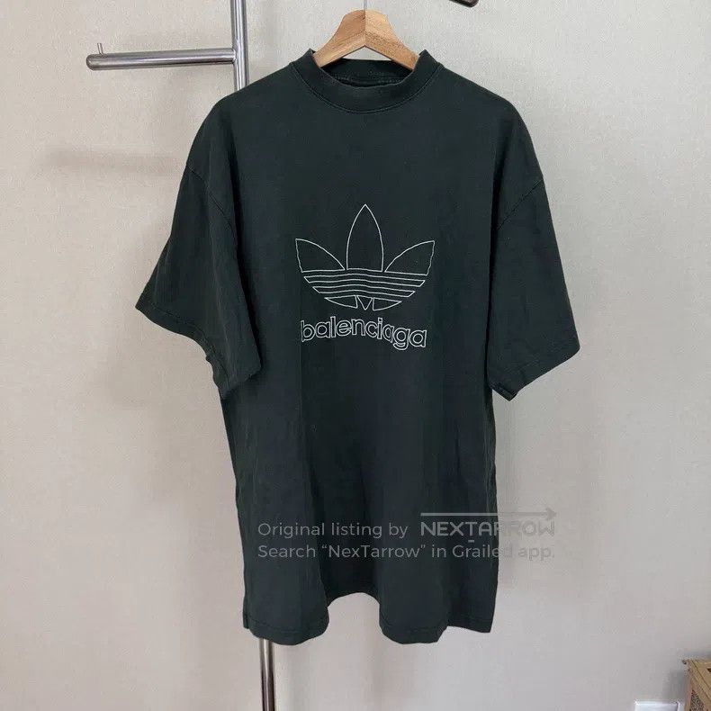Balenciaga Balenciaga Brand Logo Letter Print Round Neck Short Sleeve Size US M / EU 48-50 / 2 - 1 Thumbnail