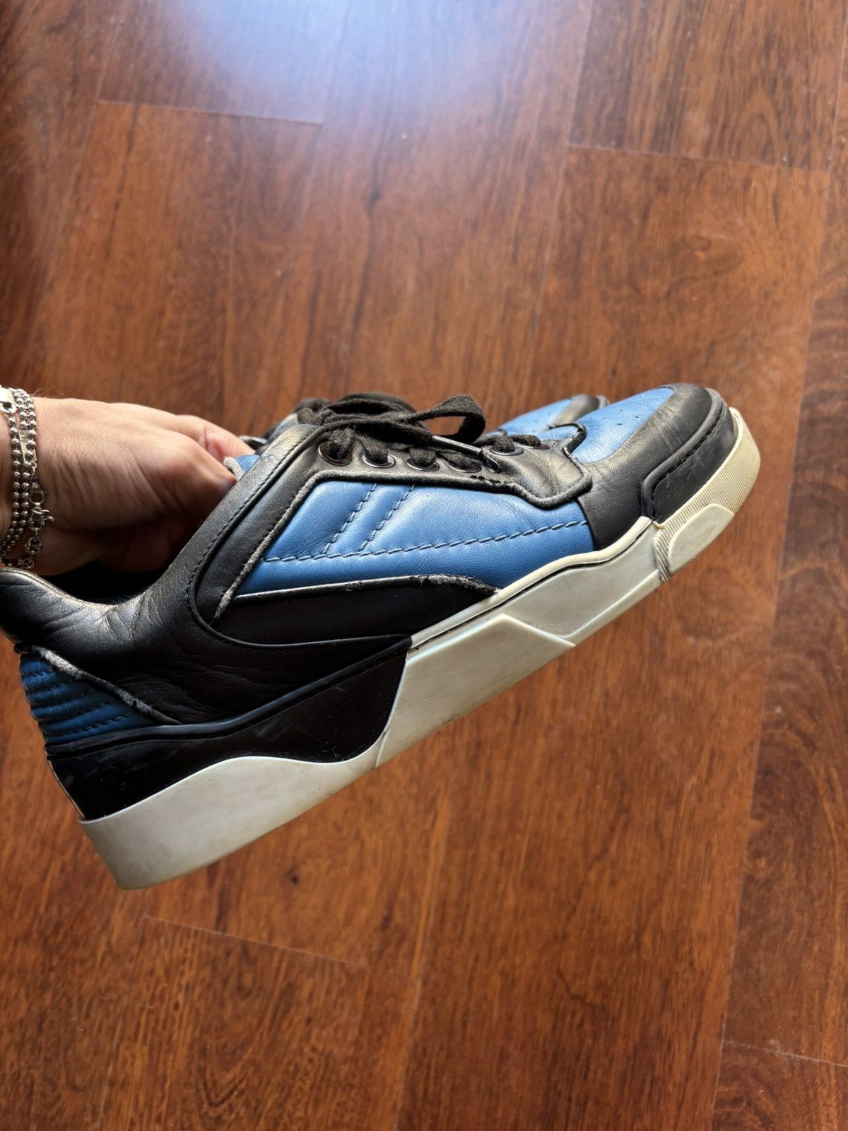 Givenchy Givenchy tyson low top leather sneakers by Riccardo Tisci Size US 8 / EU 41 - 4 Thumbnail