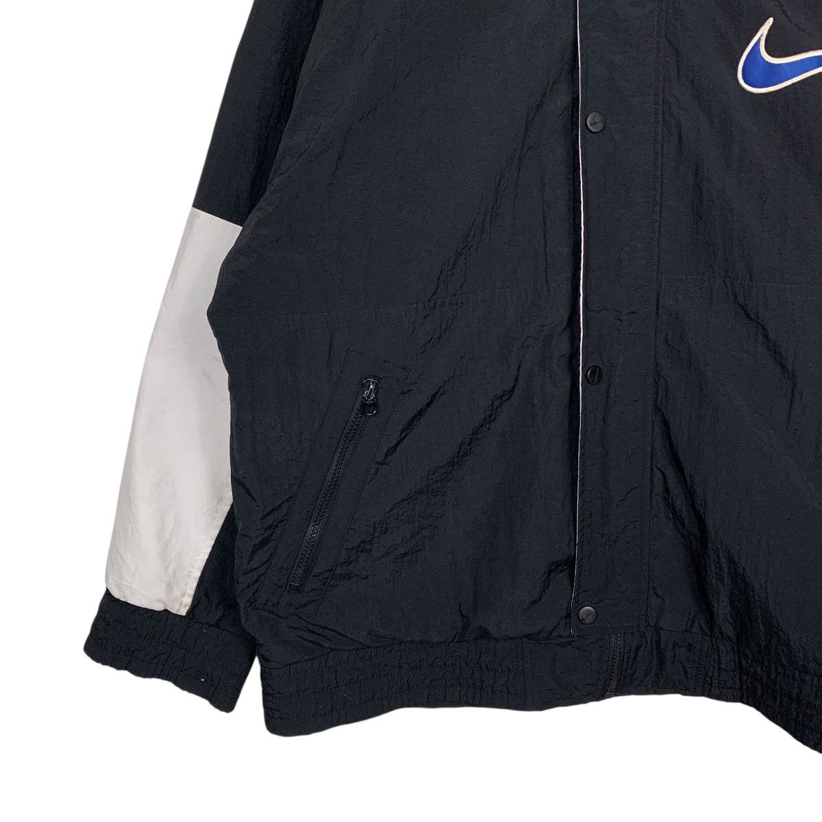 Nike Vintage Nike Basketball Jacket Size US XL / EU 56 / 4 - 4 Thumbnail
