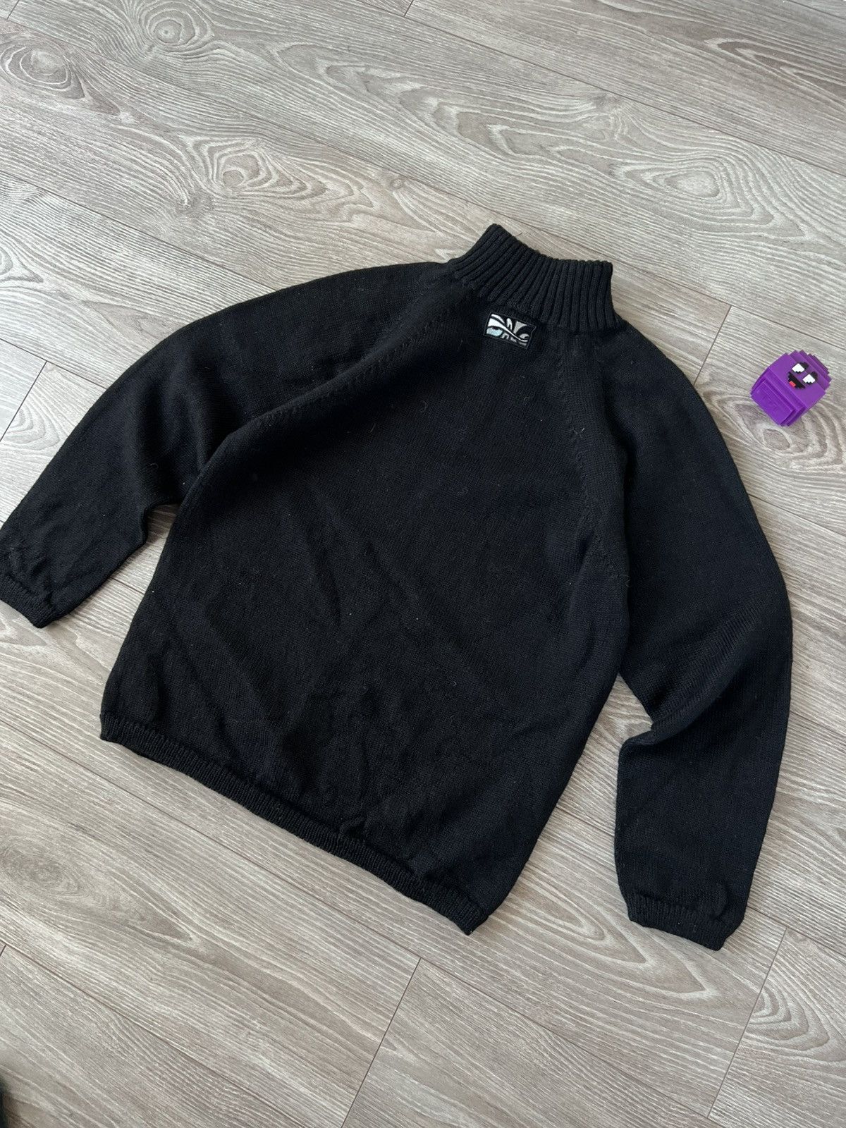 Dale Of Norway ‼️Vintage Dale of Norway 100% Wool Flame Opium Lampo Sweater‼️ Size US M / EU 48-50 / 2 - 17 Thumbnail