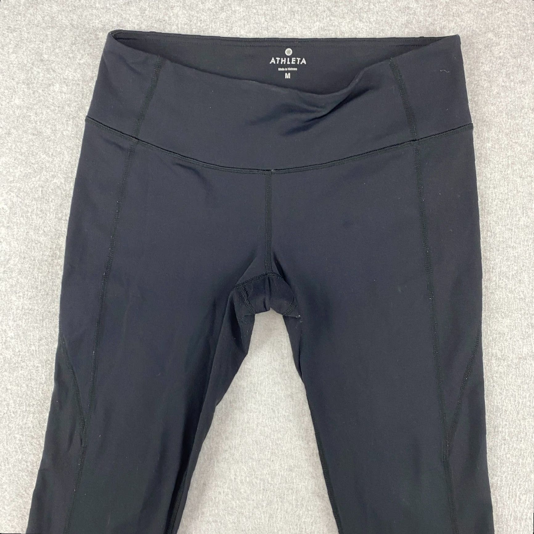 Athleta Athleta Revelation Capri Pants Womens Medium Black Pull On Stretch Active Size 32" / US 10 / IT 46 - 2 Thumbnail