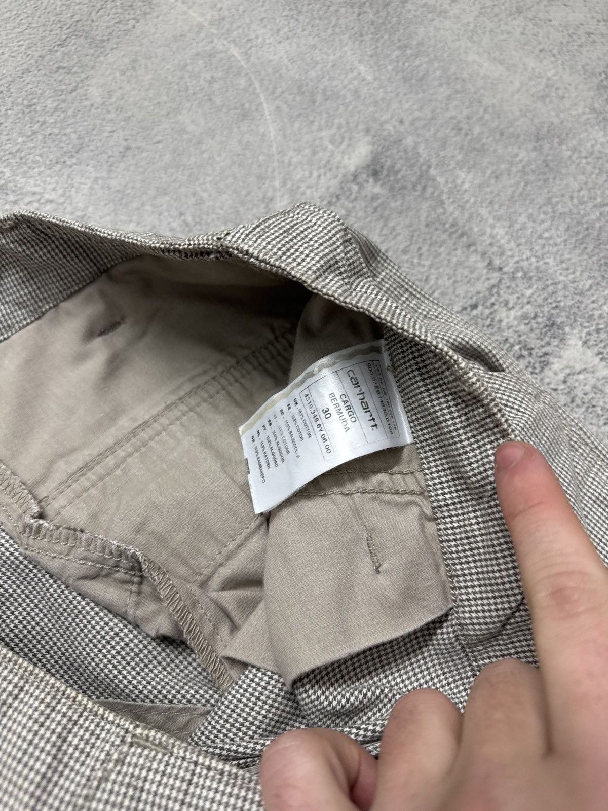 Carhartt Vintage Y2k Carhartt Cargo Shorts Size US 30 / EU 46 - 13 Thumbnail