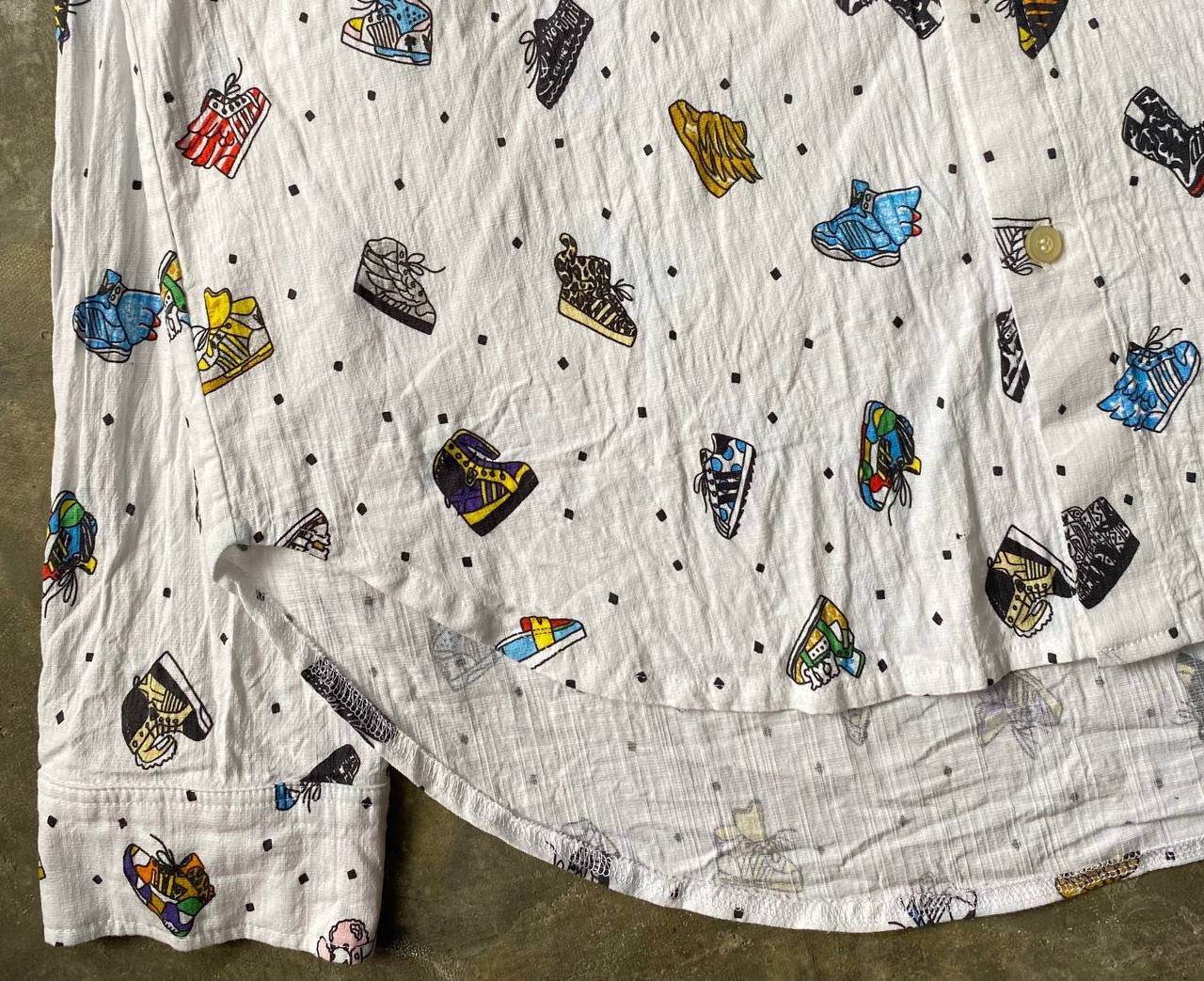 Adidas × Jeremy Scott Shoeprint All Over Print Shirt Size M / US 6-8 / IT 42-44 - 3 Thumbnail