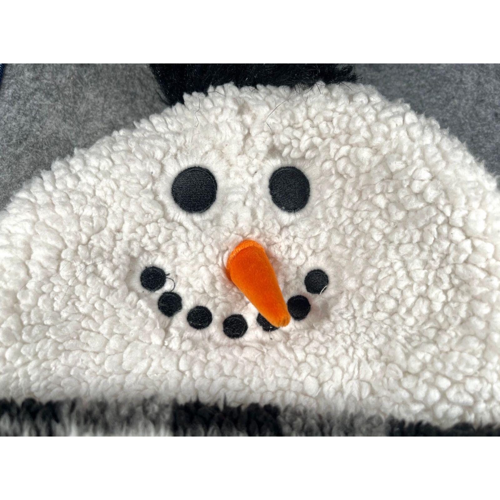 Vintage Holiday Time Snowman Beanie Toque Adult One Size White Black Plaid Fleece 100% Polyester Pom Size ONE SIZE - 2 Thumbnail