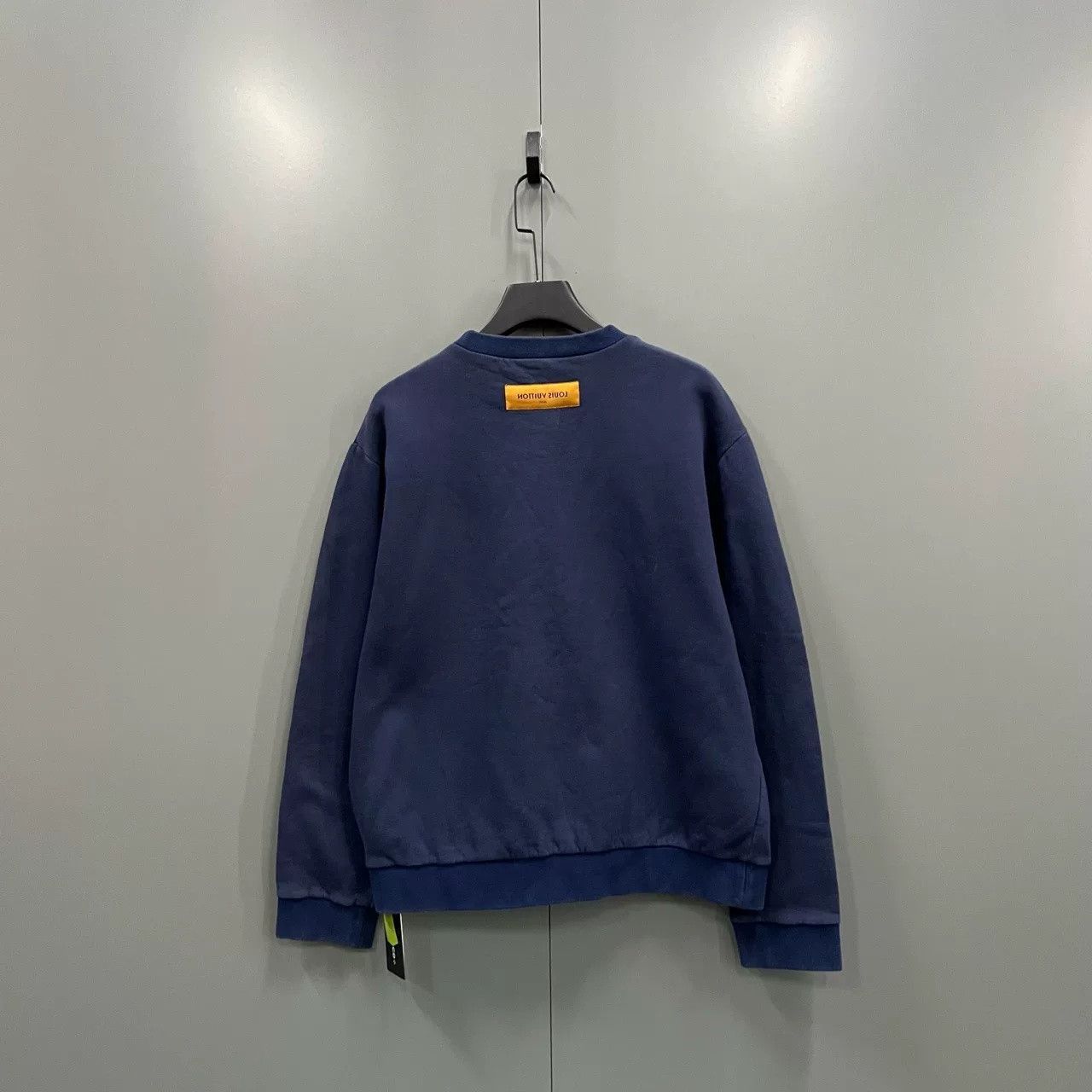 Louis Vuitton Louis Vuitton Blue Logo Sweatshirt Size US M / EU 48-50 / 2 - 2 Thumbnail