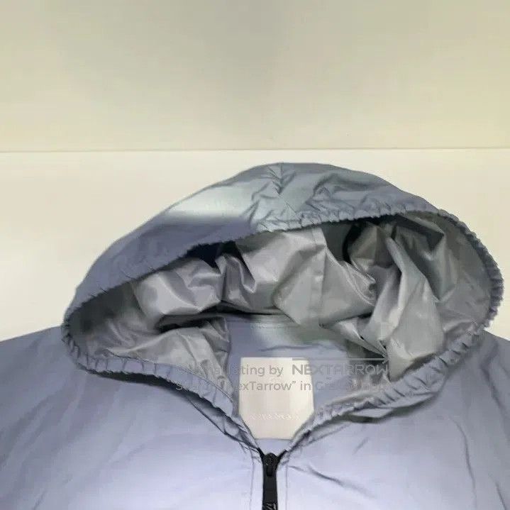 Givenchy Givenchy SS24 Letter Print Zip Hooded Windbreaker. Size US M / EU 48-50 / 2 - 5 Thumbnail