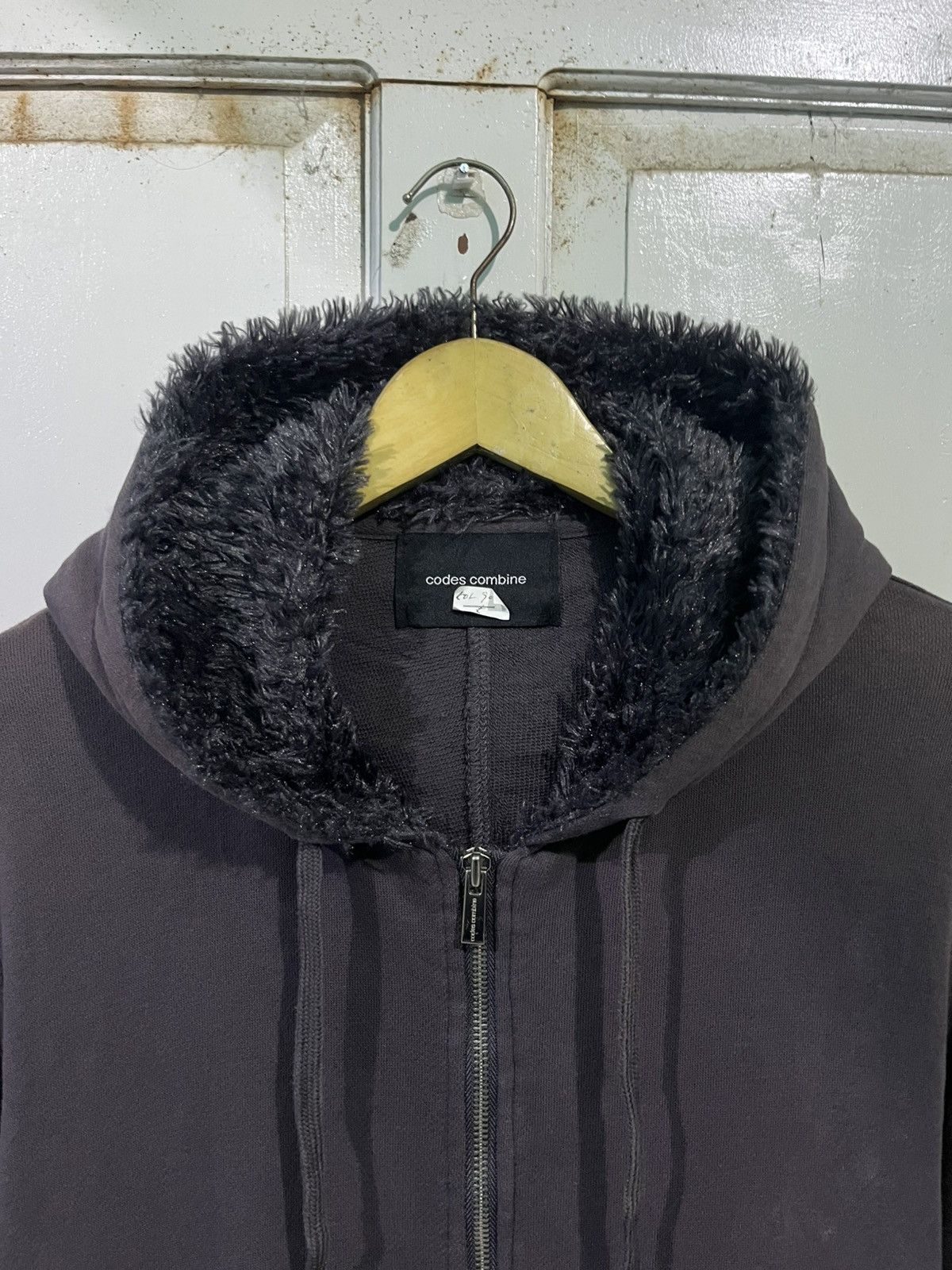 Japanese Brand Codes combine apocalypse hoodie faux fur Size US M / EU 48-50 / 2 - 3 Thumbnail