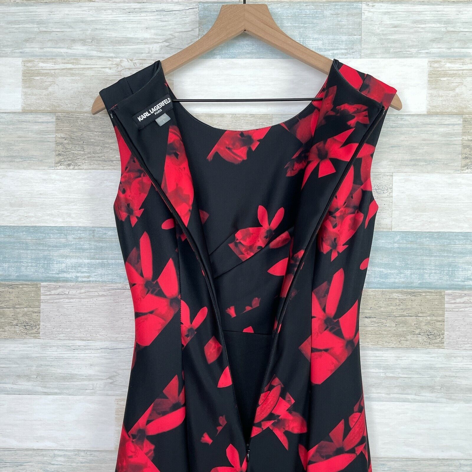Karl Lagerfeld Karl Lagerfeld Paris Ruched Sheath Dress Black Red Floral 2 Size XS / US 0-2 / IT 36-38 - 6 Thumbnail