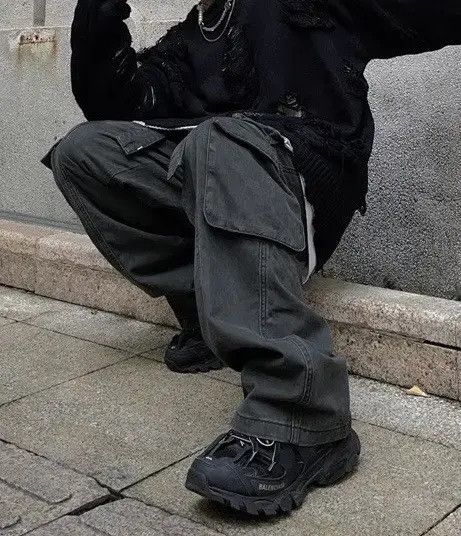 VIBE Multi pocket utility grunge cargo pants Size US 32 / EU 48 - 5 Thumbnail