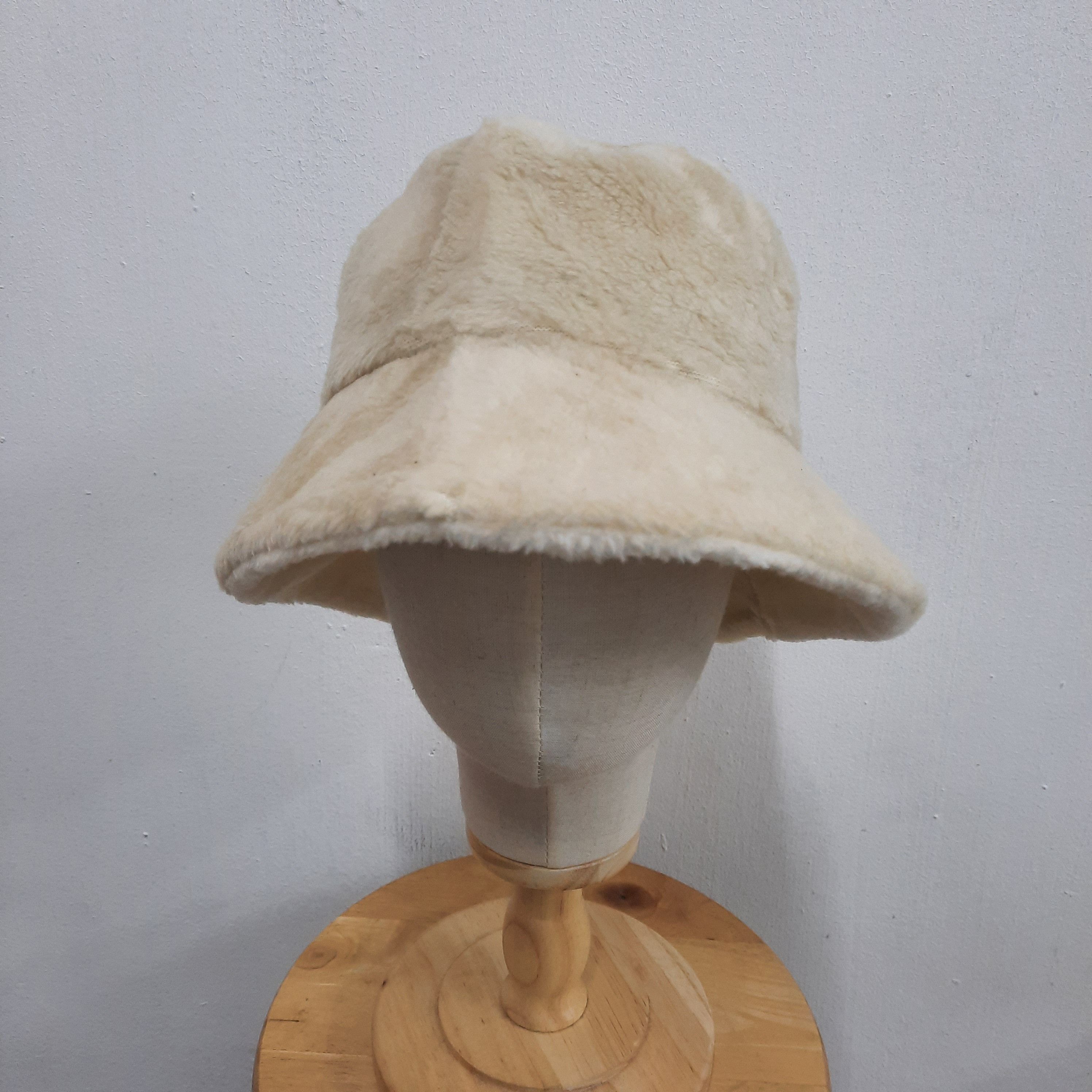 Vintage 🌟 Vintage elle lumiere paris fur hat Size ONE SIZE - 2 Thumbnail