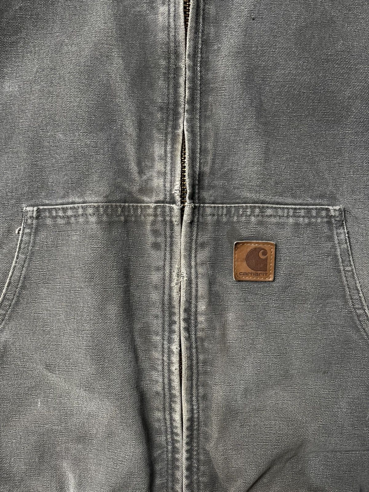 Carhartt Vintage Thrashed Carhartt J130GVL Active Jacket Gravel Grey Size US XL / EU 56 / 4 - 5 Thumbnail