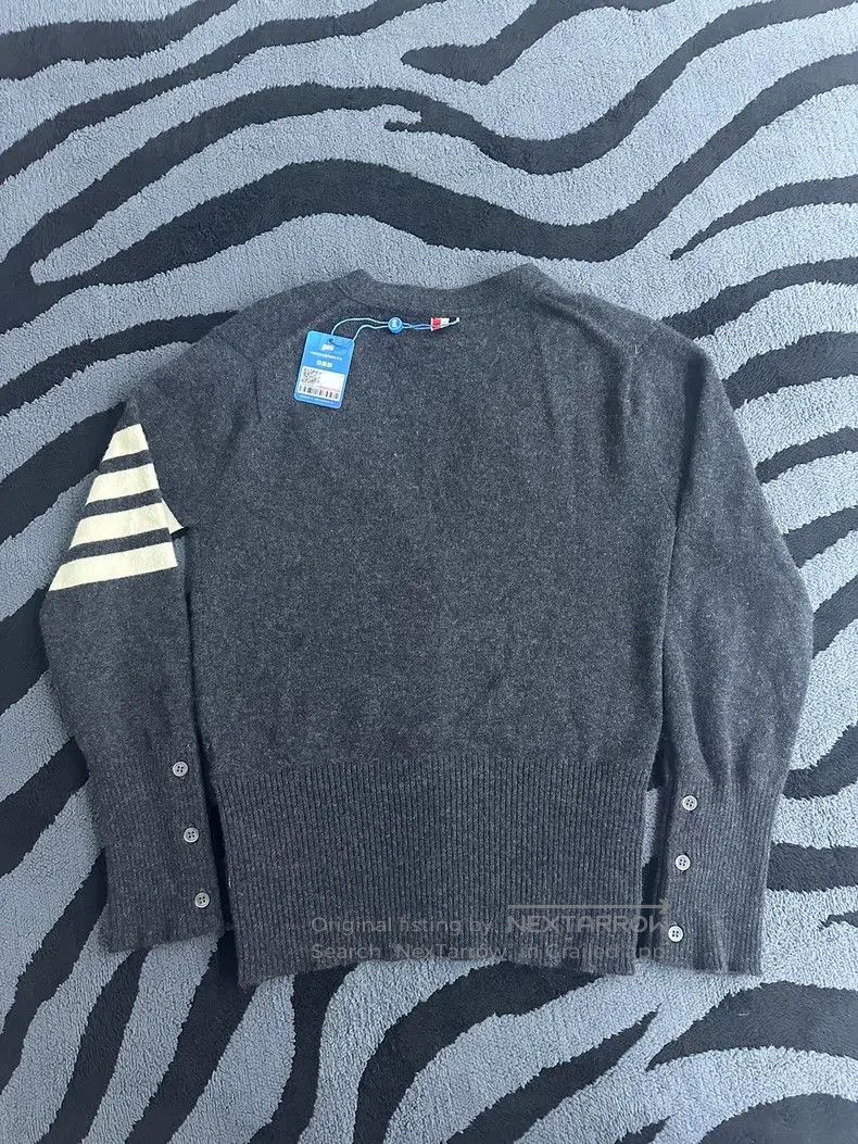 Thom Browne Thom Browne Cashmere cardigan Size M / US 6-8 / IT 42-44 - 2 Thumbnail