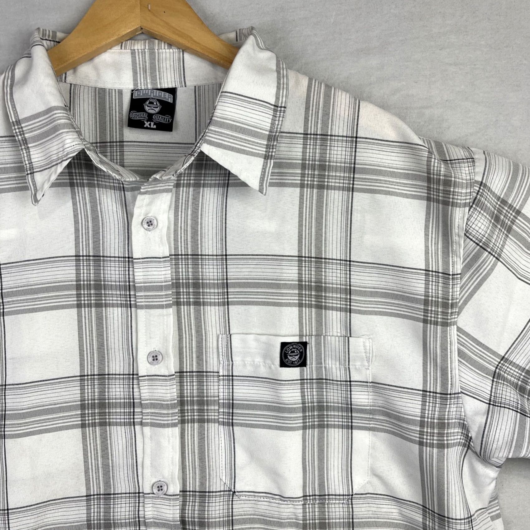 Vintage VINTAGE Lowrider Shirt Mens XL White Plaid Button Up Chicano Cholo Homies Baggy Relaxed Size US XL / EU 56 / 4 - 2 Thumbnail
