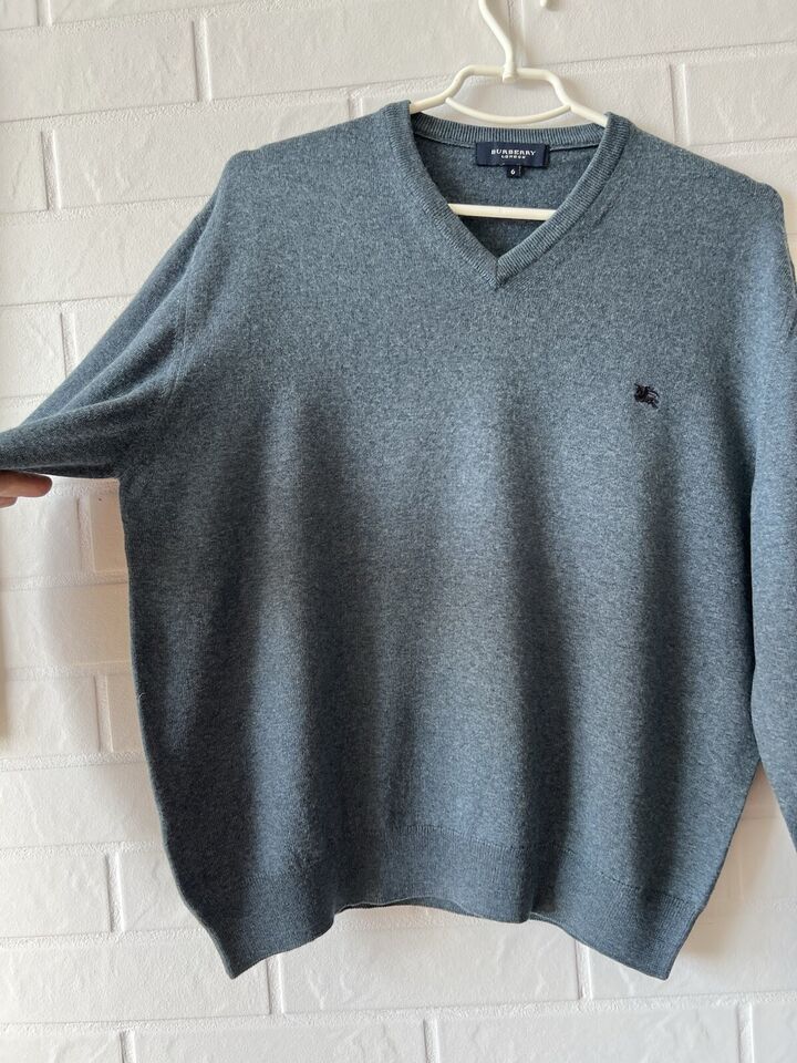 Burberry Burberry London Sweater Wool Blend Size 6 Size S / US 4 / IT 40 - 3 Thumbnail