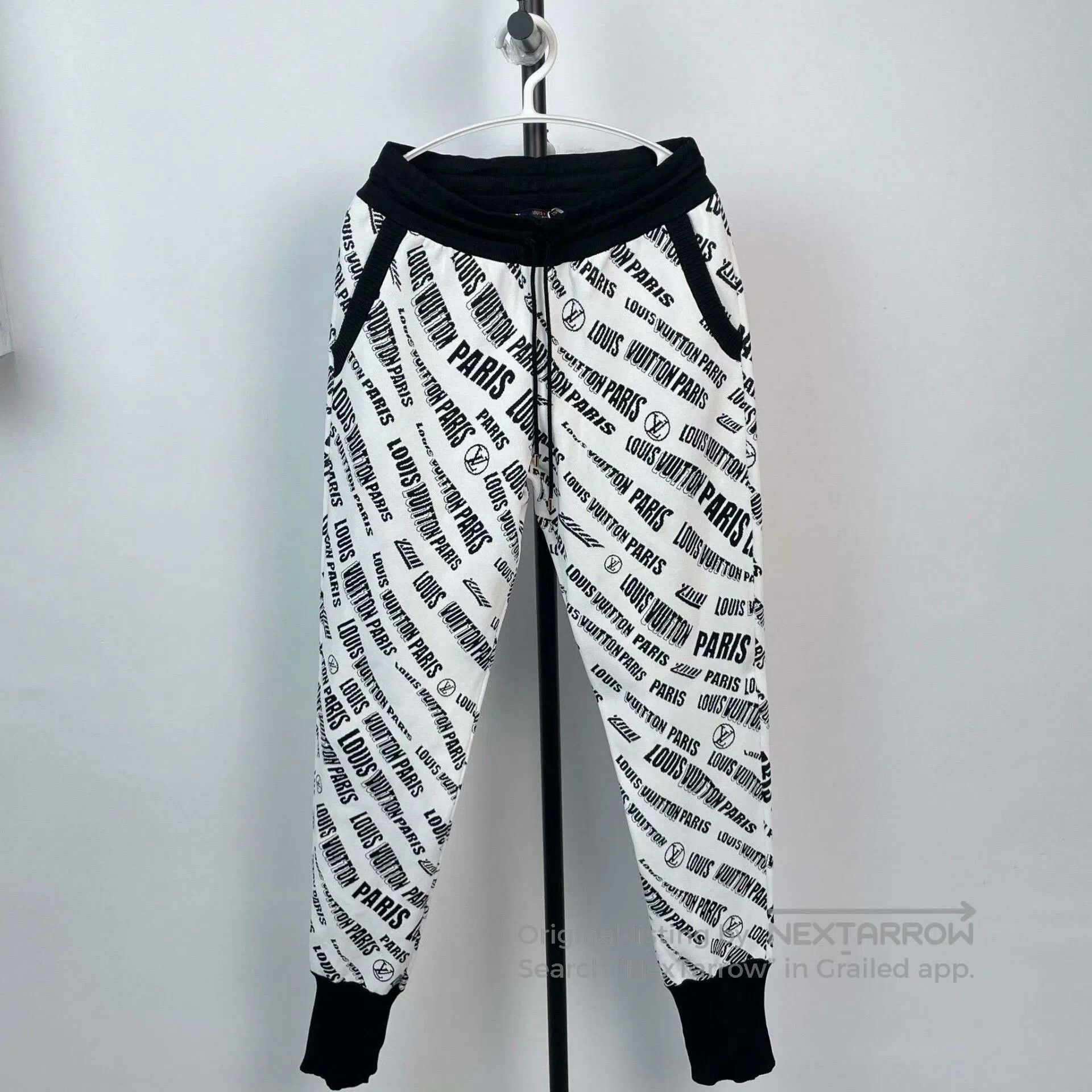 Louis Vuitton Louis Vuitton Men's Knit Sweatpants. Size US 32 / EU 48 - 1 Thumbnail